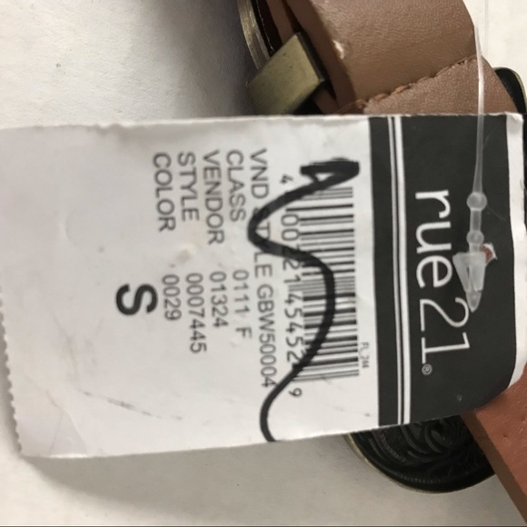 NWT Belt Double Grommet Buckle Light Brown or Tan Etched Metal Hardware … - Picture 13 of 14